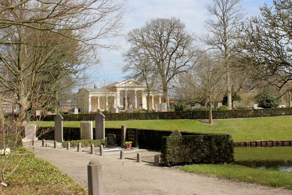 Mausoleum Begraafplaats Kleverlaan Haarlem